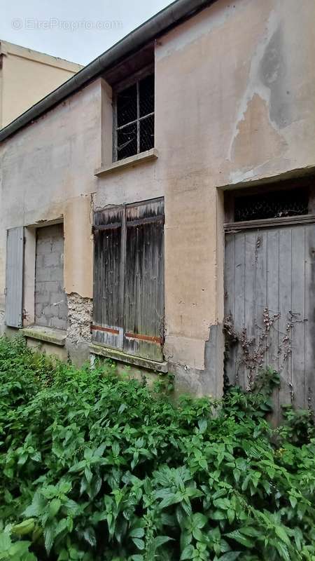 Maison à NEUILLY-SAINT-FRONT