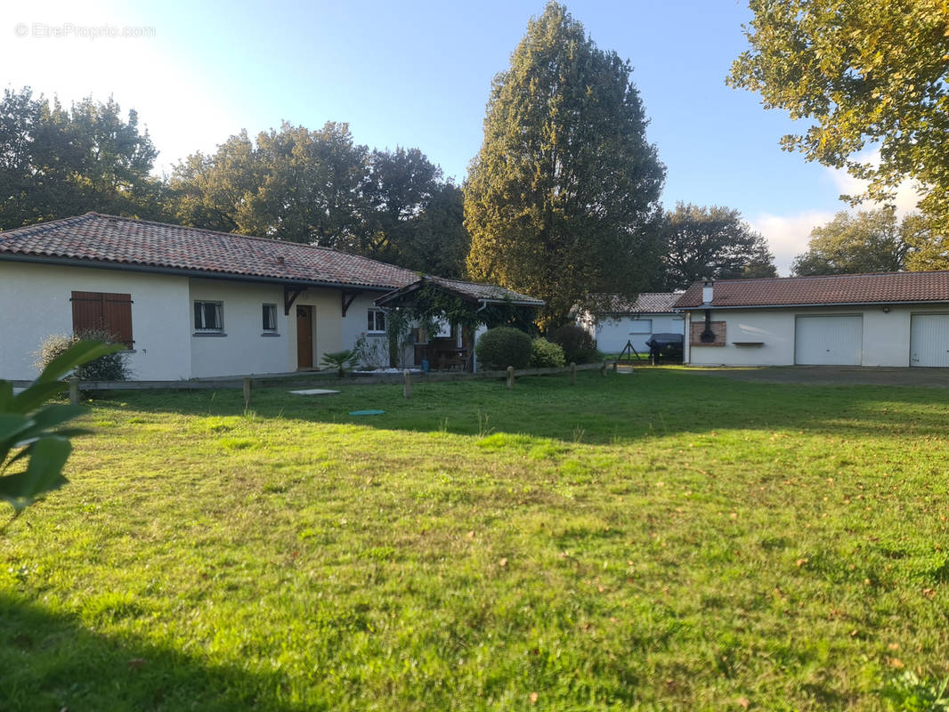 Maison à SAINT-PAUL-EN-BORN