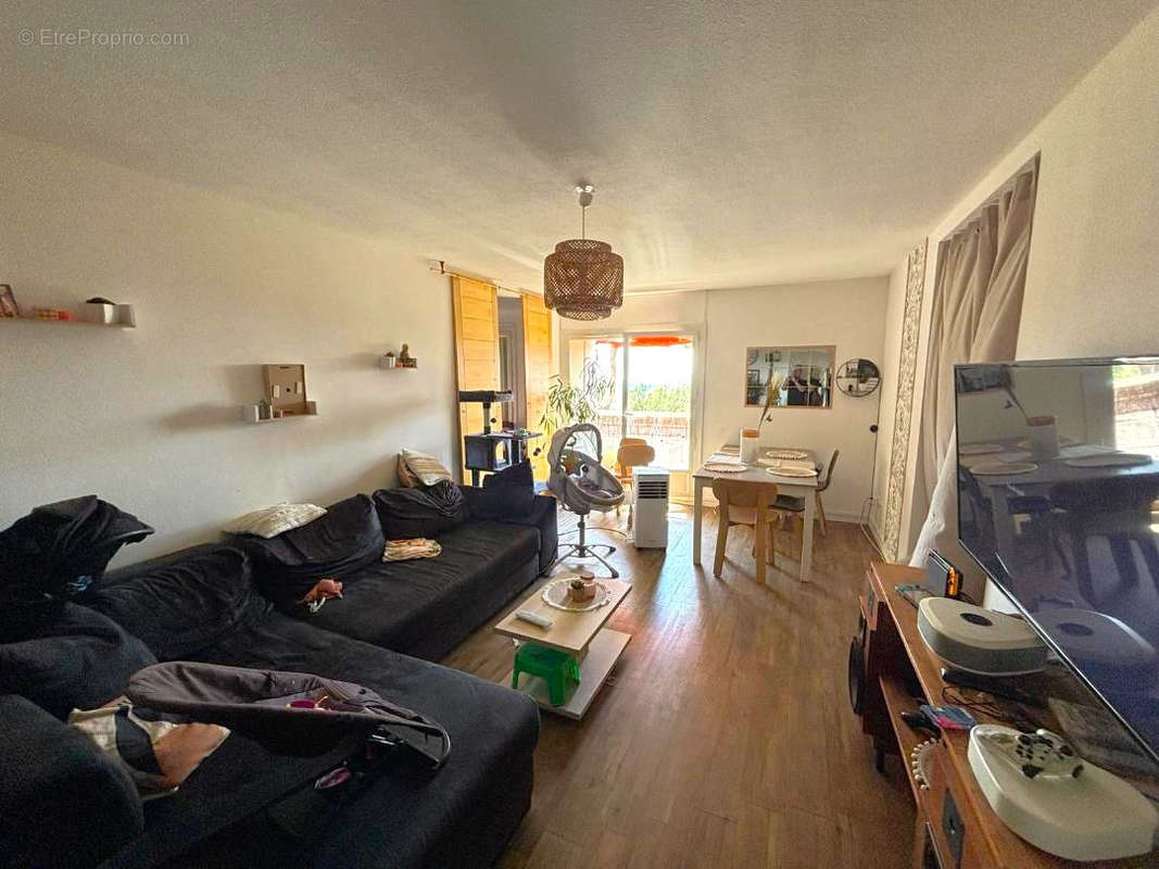 Appartement à MARSEILLE-12E