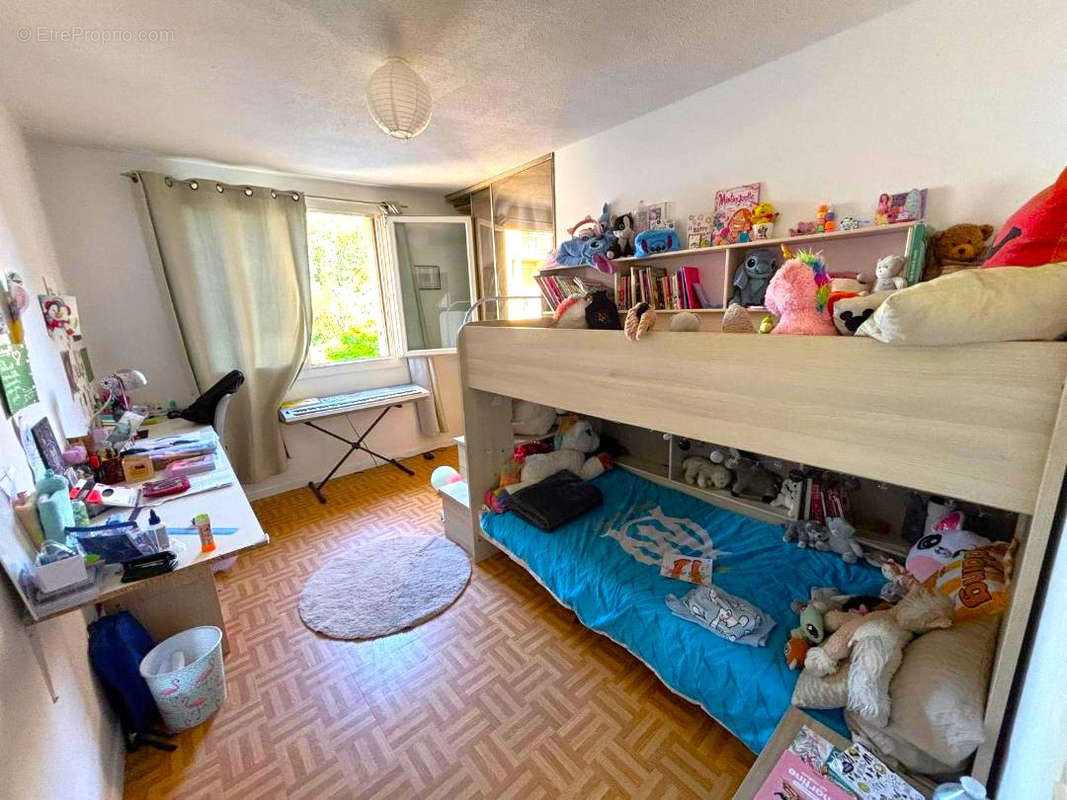 Appartement à MARSEILLE-12E