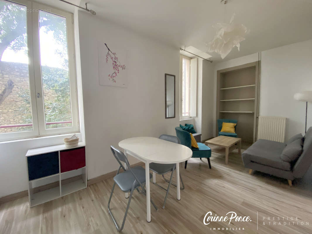 Appartement à NIMES