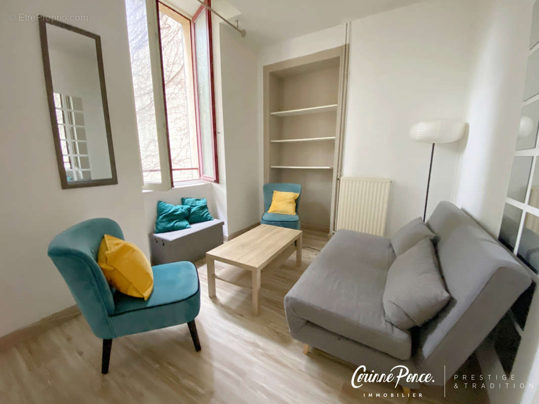 Appartement à NIMES