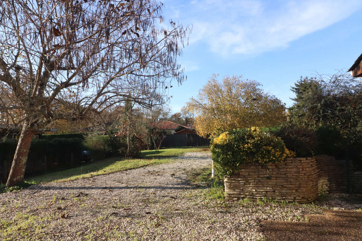 Maison à LEOGNAN