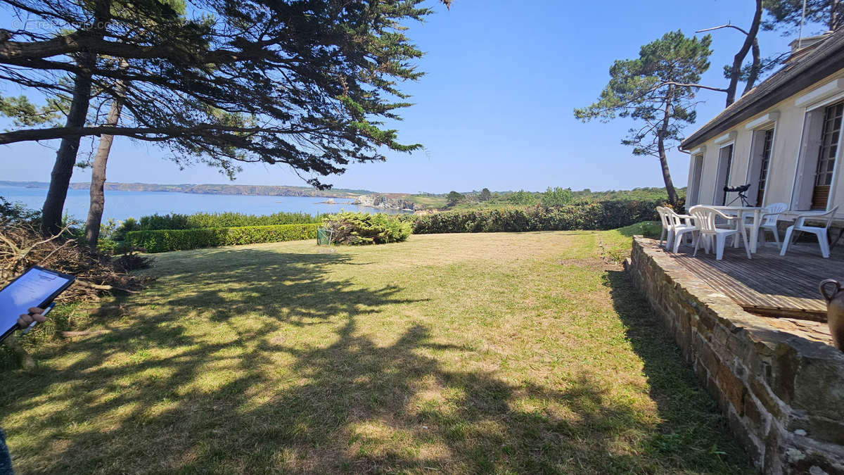 Maison à CAMARET-SUR-MER