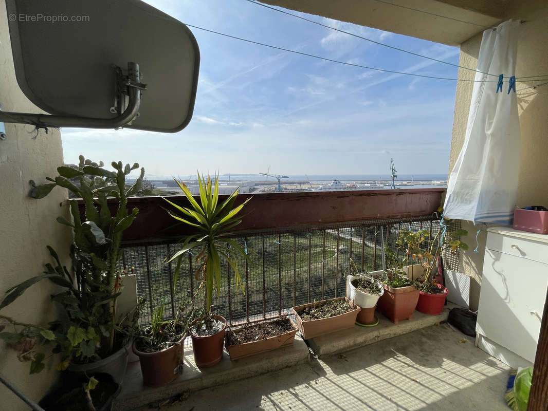 Appartement à MARSEILLE-15E