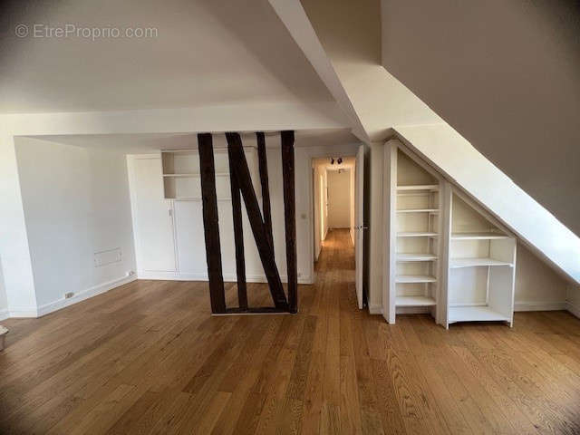 Appartement à PARIS-6E