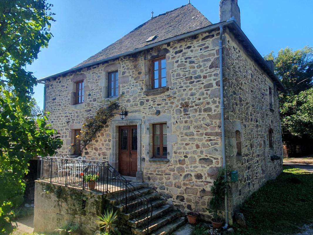 Maison à NAJAC