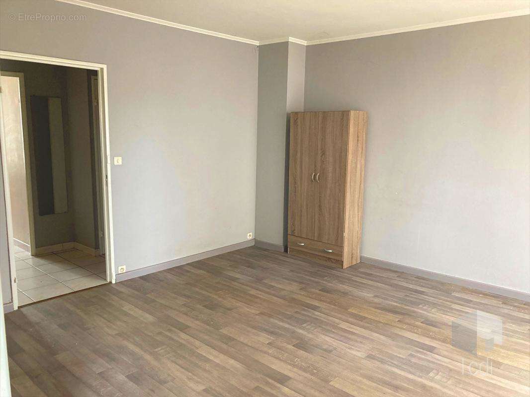 Appartement à MONTELIMAR