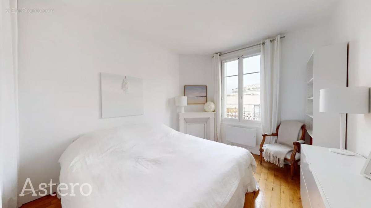 Appartement à LEVALLOIS-PERRET