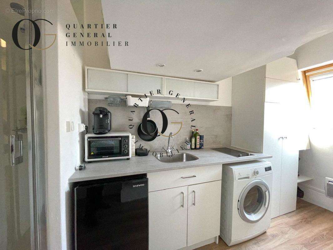 Appartement à PARIS-6E