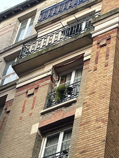 Appartement à PARIS-14E