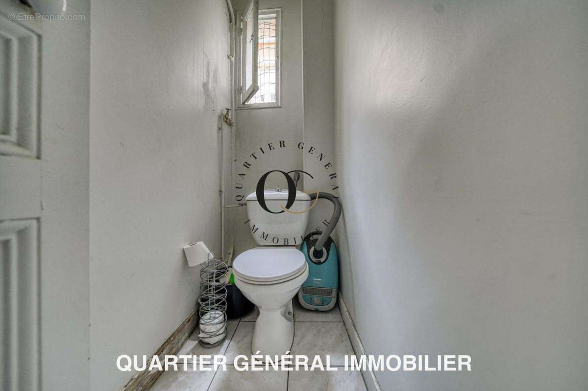 Appartement à PARIS-14E