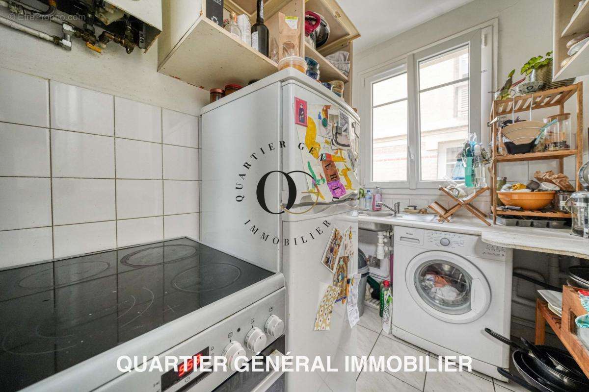 Appartement à PARIS-14E