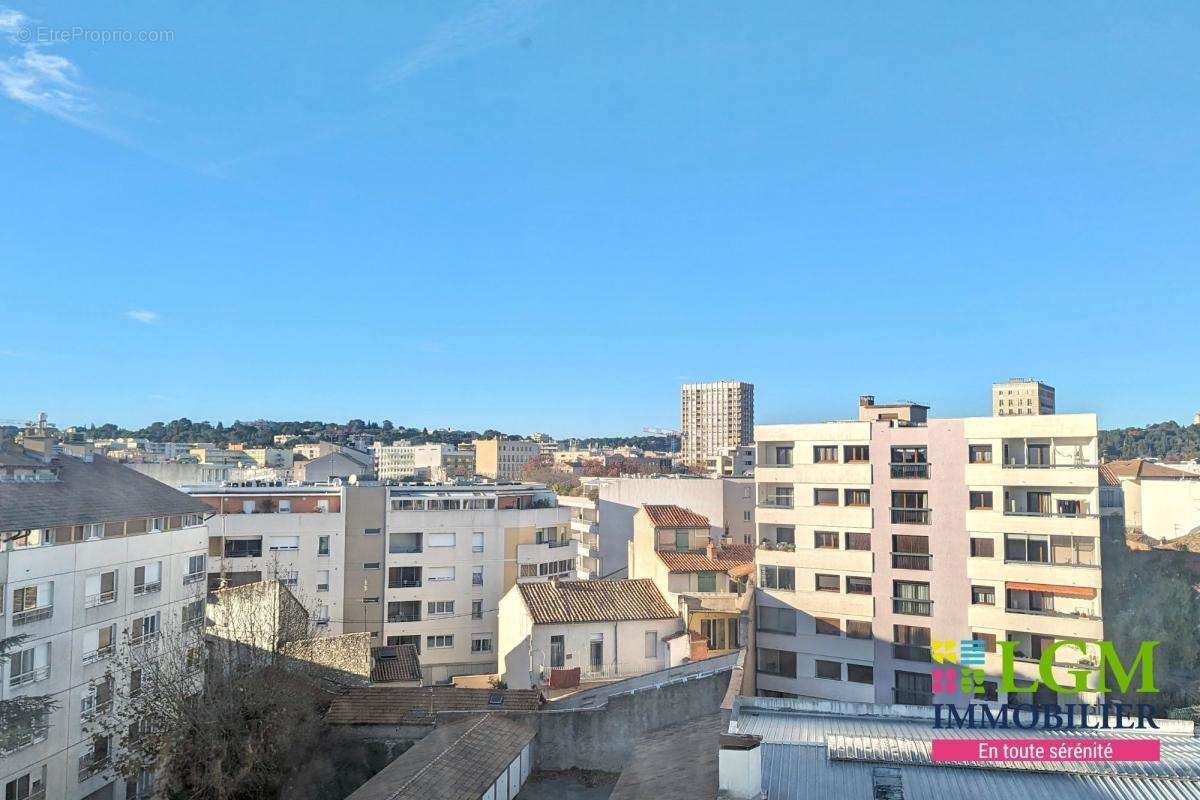 Appartement à NIMES