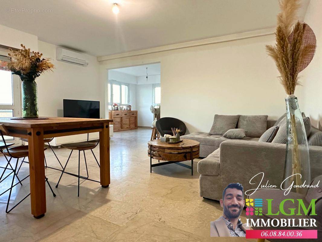 Appartement à NIMES