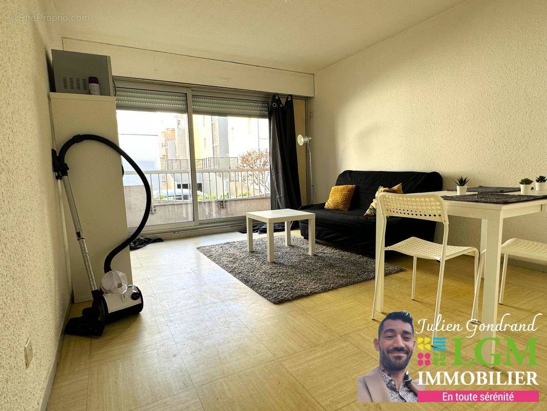 Appartement à NIMES