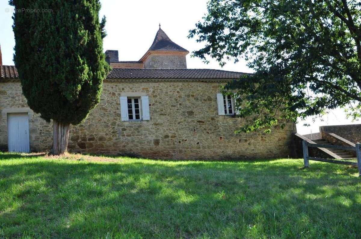 Maison à FUMEL