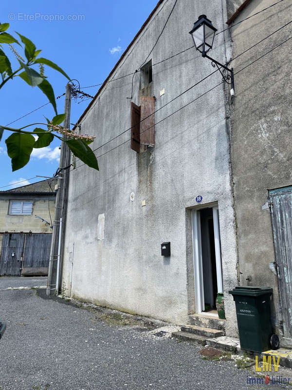 Maison à CASTILLON-LA-BATAILLE