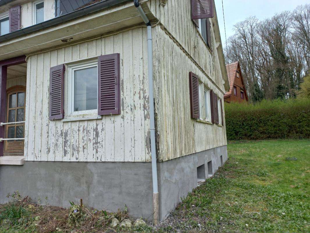 Maison à BRUAY-LA-BUISSIERE