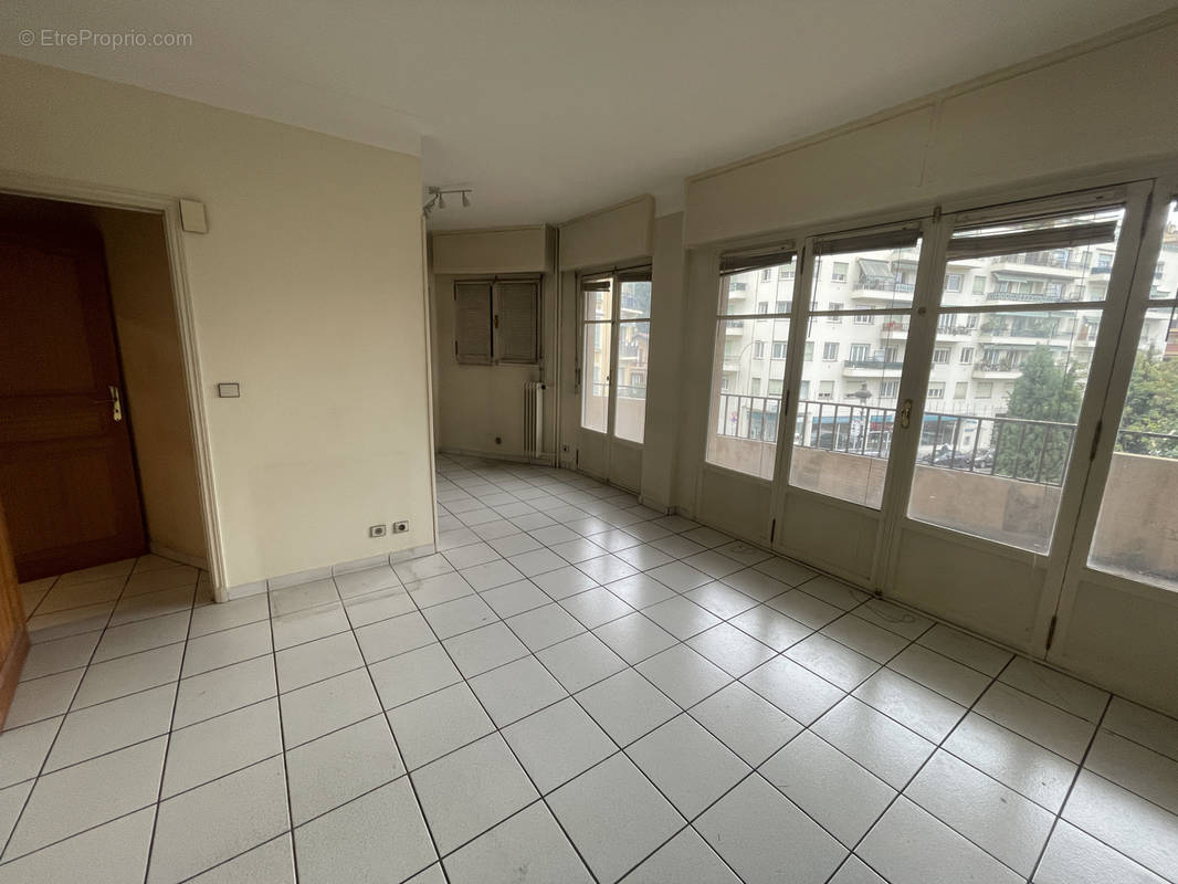 Appartement à NICE