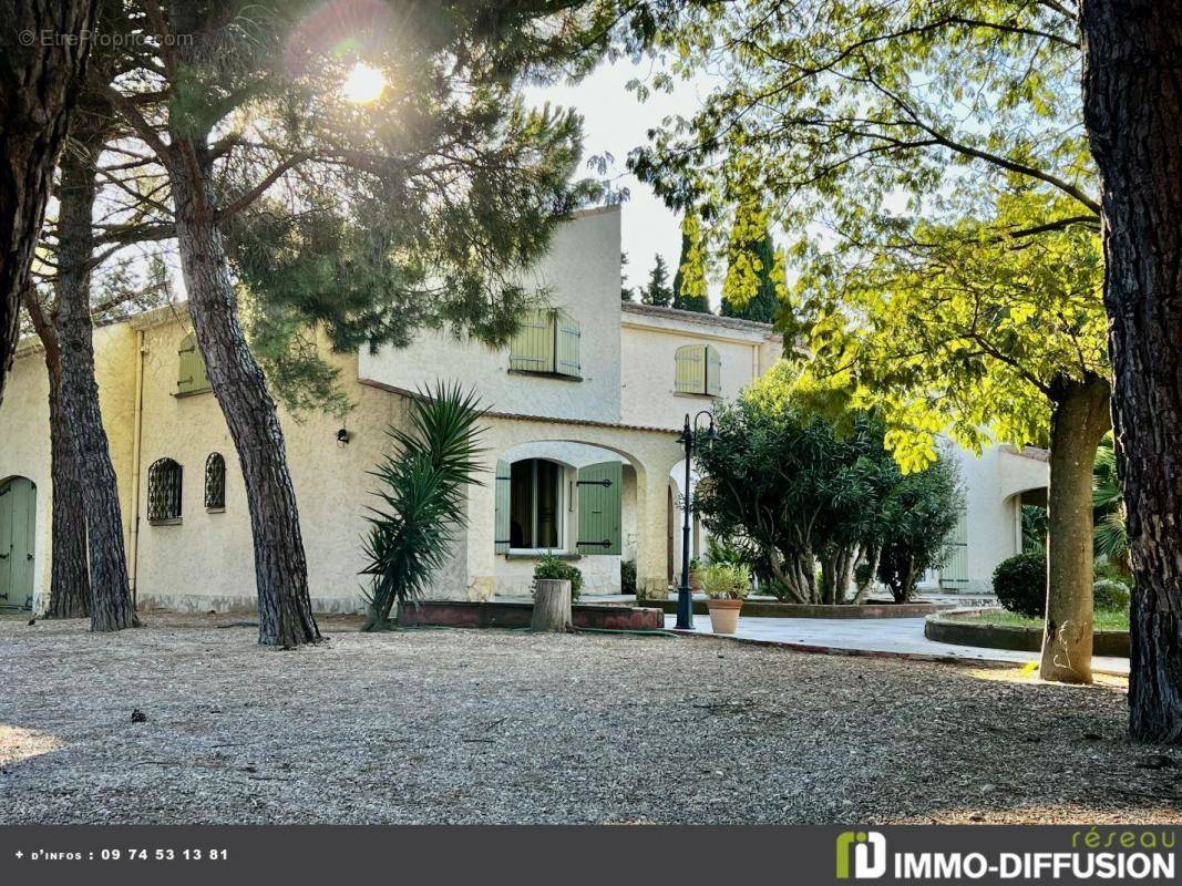 Maison à ARLES