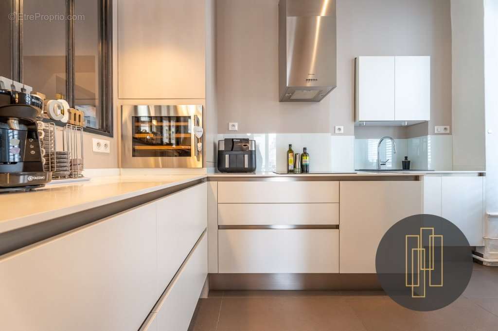 Appartement à LYON-6E