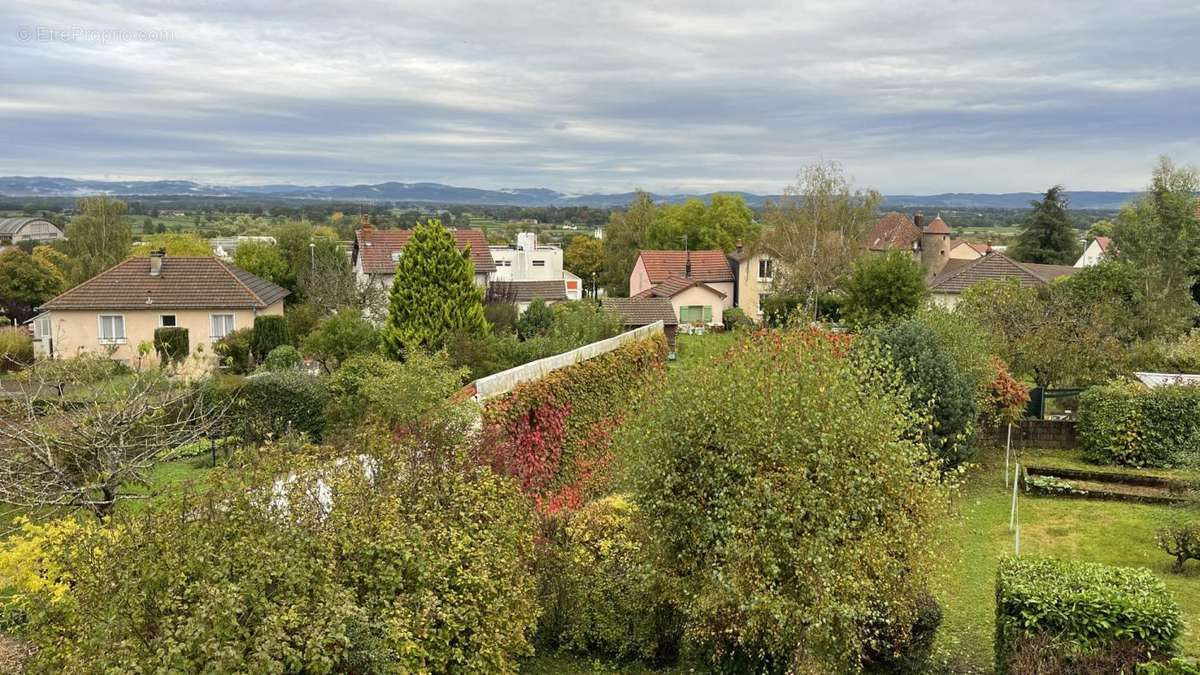 Maison à AUTUN