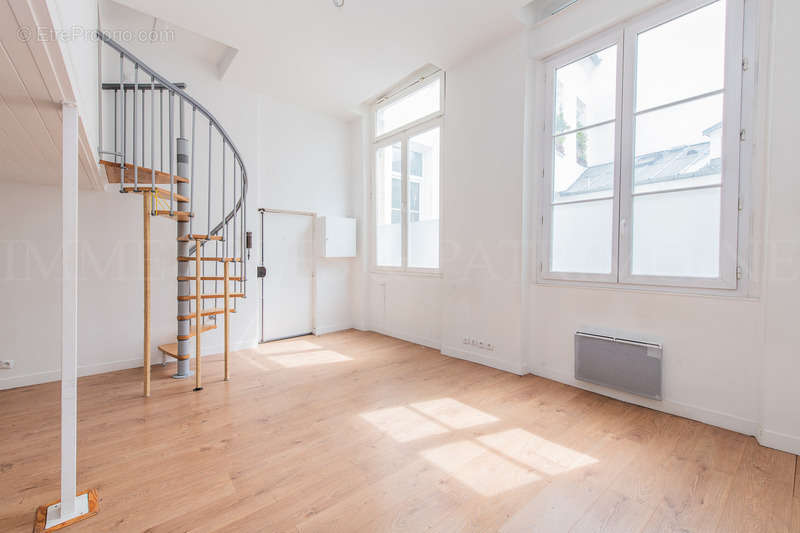 Appartement à PARIS-4E