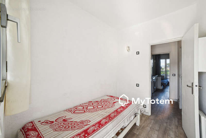 Appartement à VILLENEUVE-LOUBET