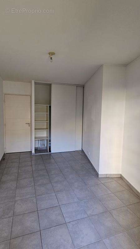 Appartement à VALLAURIS