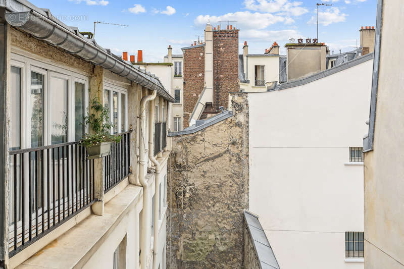 Appartement à PARIS-6E