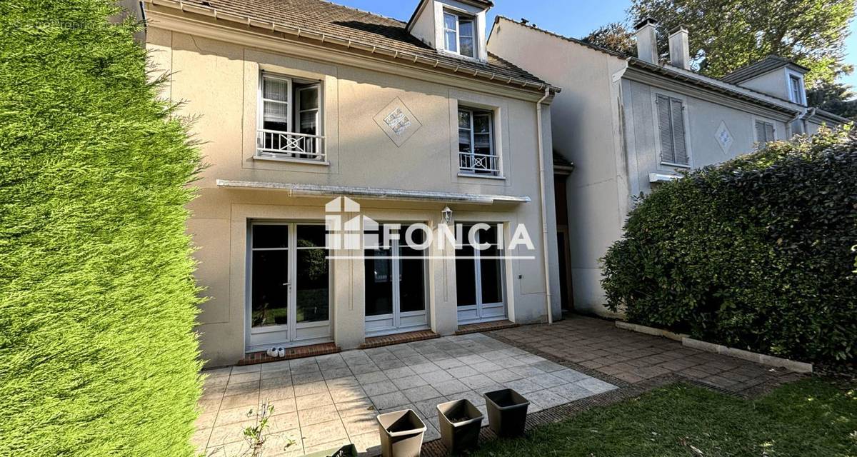 Maison à CHAMBOURCY