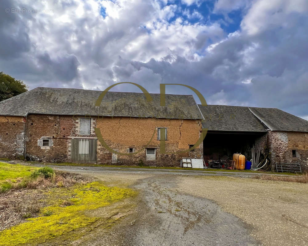 Maison à LENGRONNE