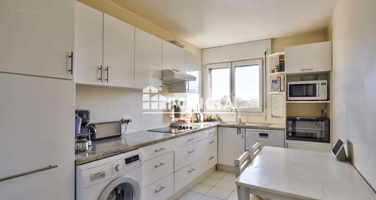 Appartement à RUEIL-MALMAISON