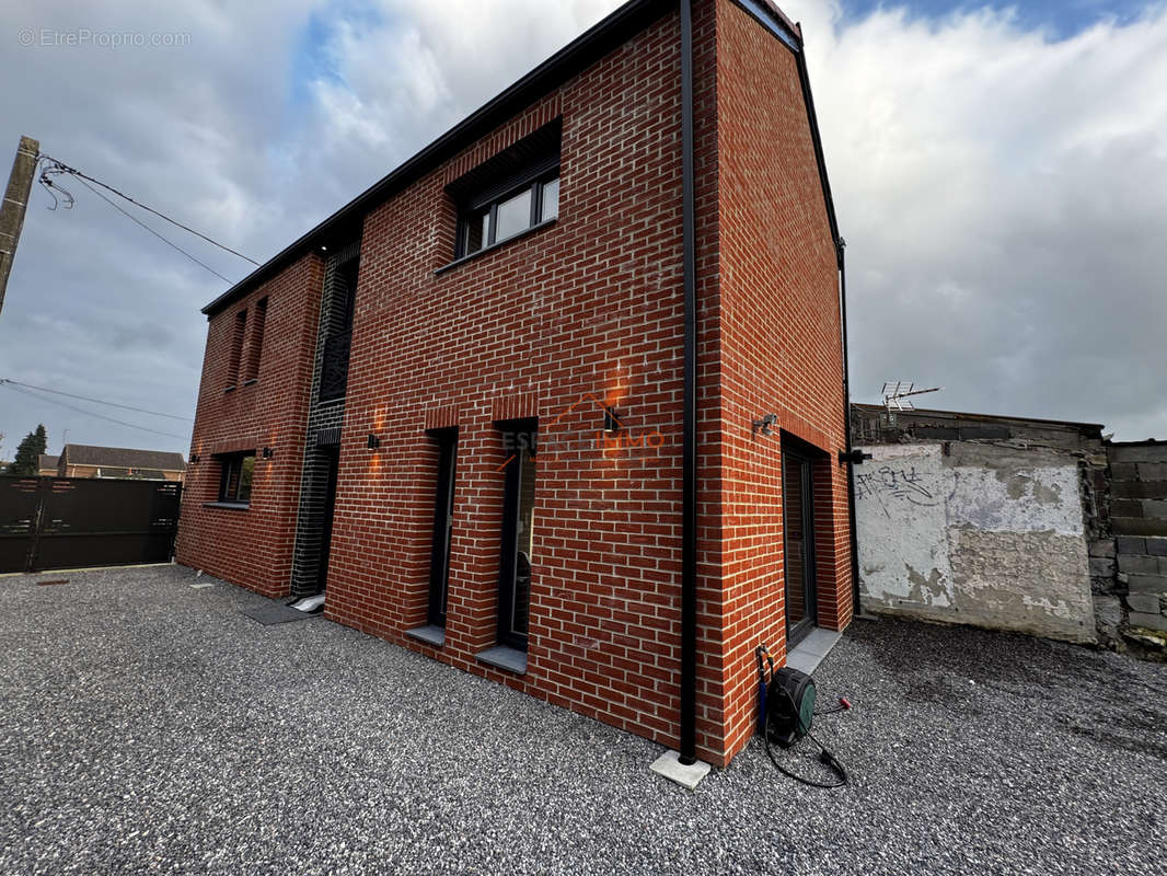 Maison à DENAIN