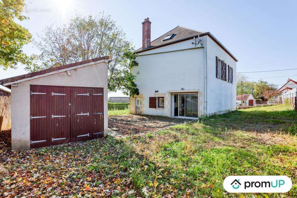 Maison à SAINT-LEGER-DES-VIGNES