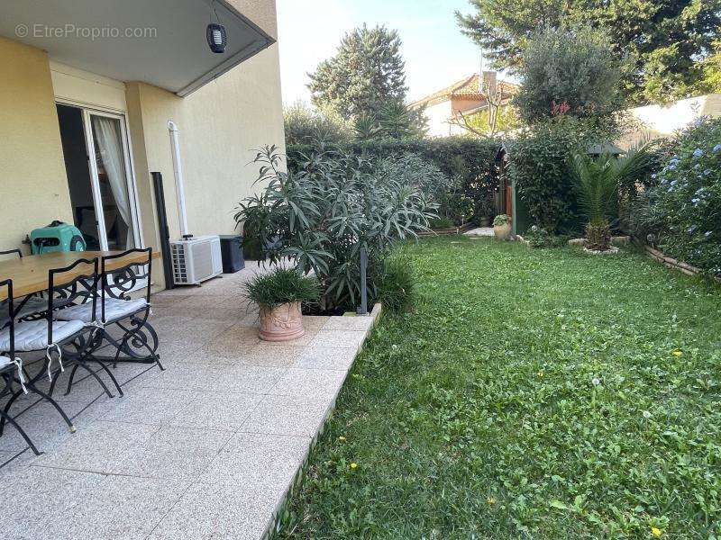 Appartement à MARSEILLE-10E