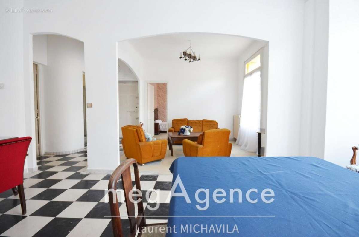 Appartement à BEZIERS