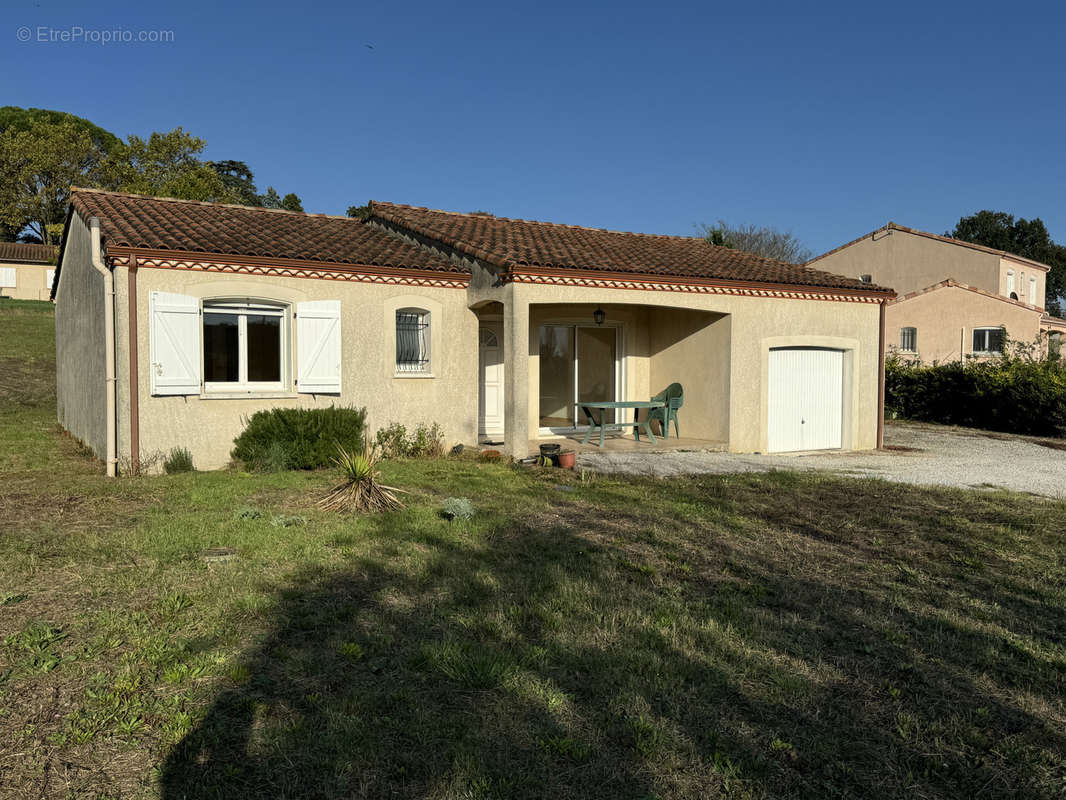 Maison à MONTEGUT-LAURAGAIS