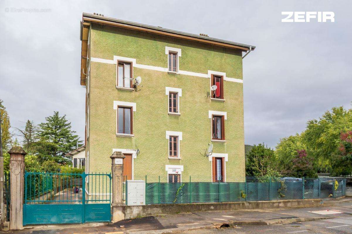 Appartement à AIX-LES-BAINS