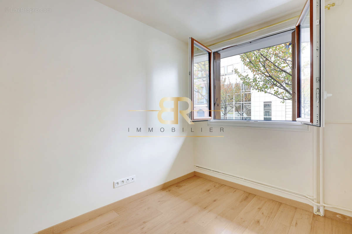 Appartement à ISSY-LES-MOULINEAUX