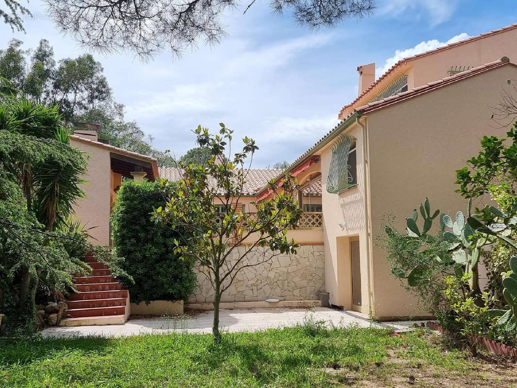 Maison à CANET-EN-ROUSSILLON