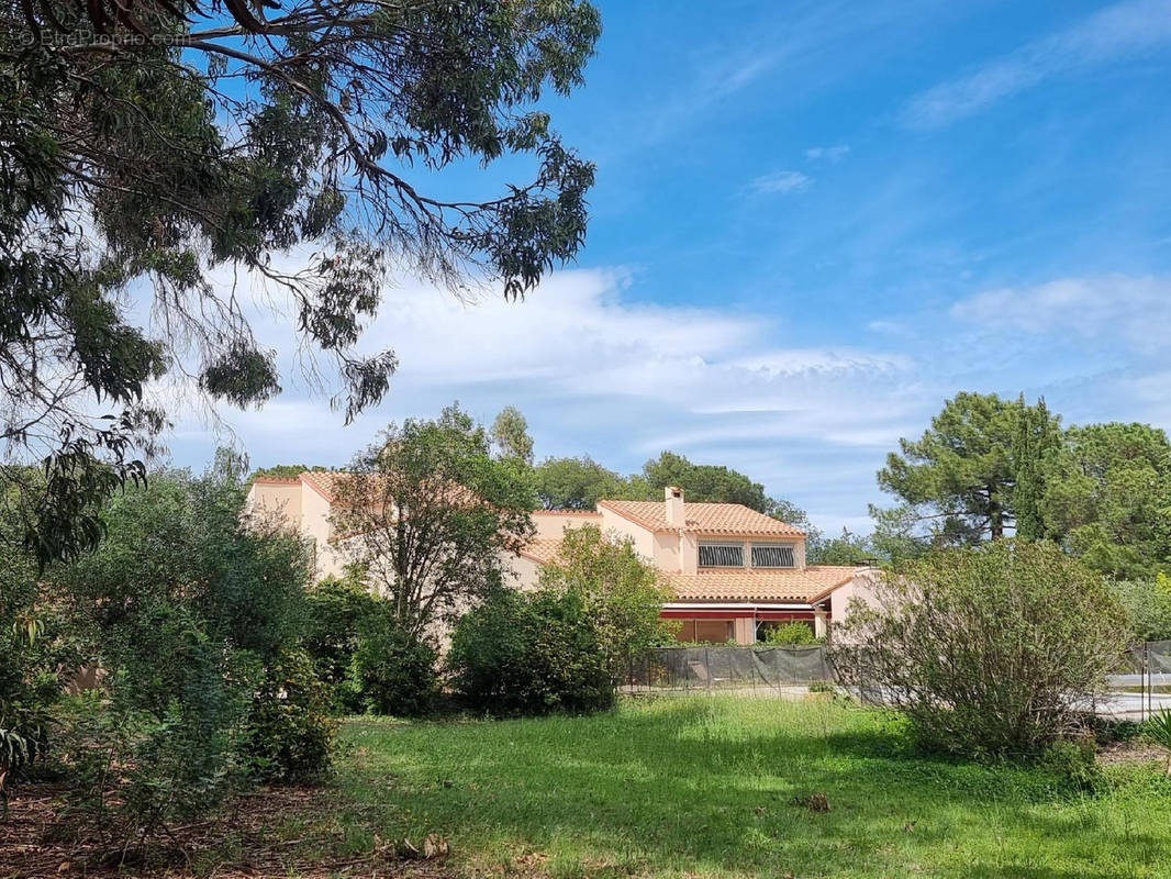 Maison à CANET-EN-ROUSSILLON