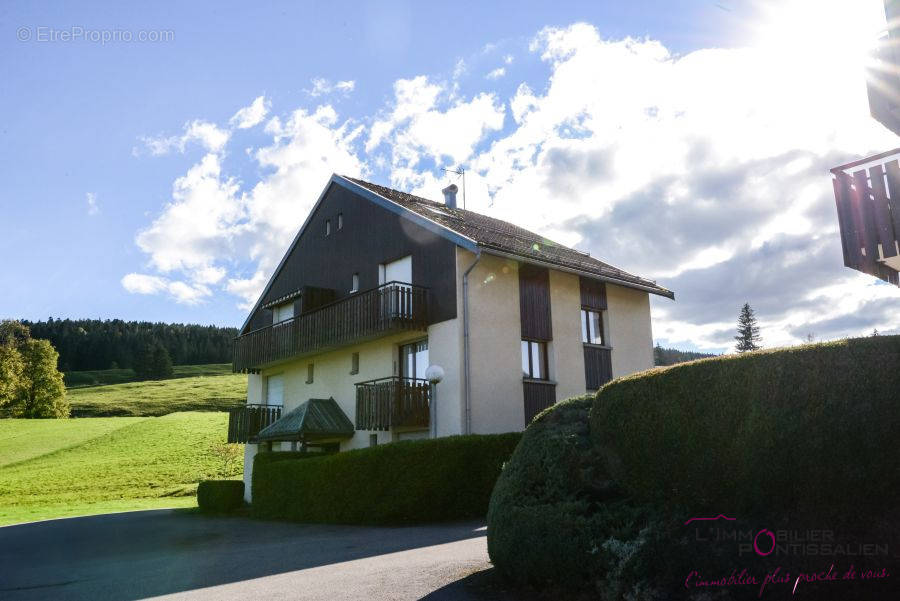 Appartement à LES VILLEDIEU