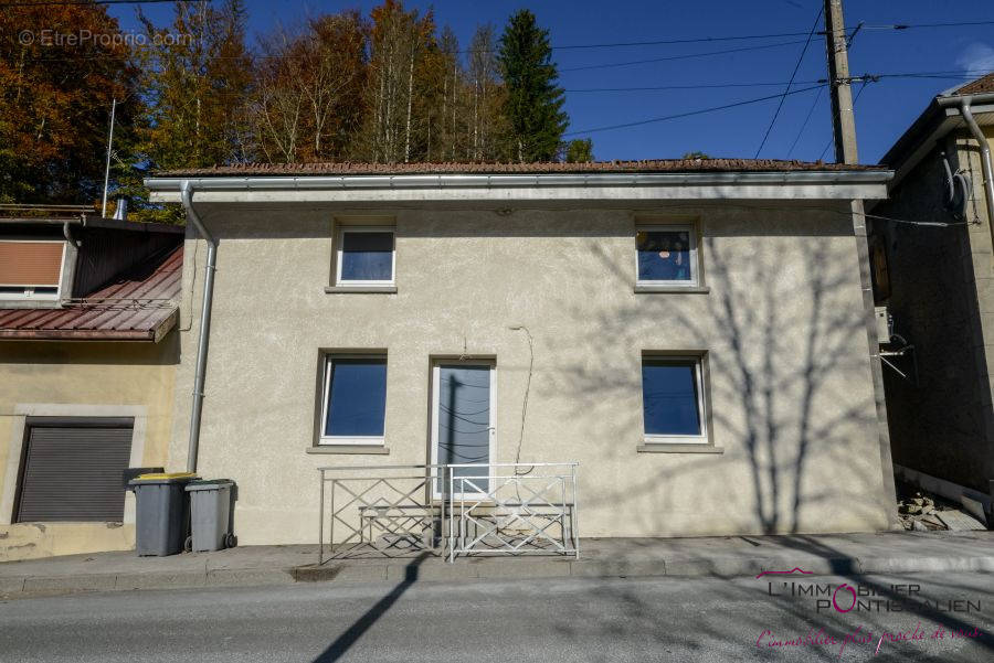 Maison à JOUGNE