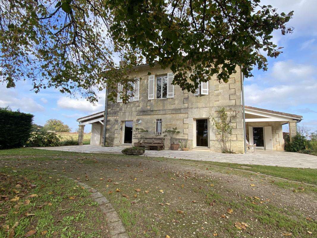 Maison à SAINT-GERMAIN-DU-PUCH