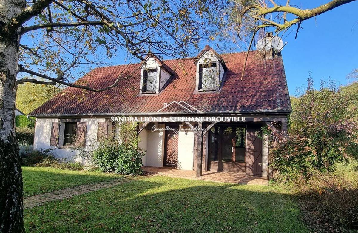 Maison à MAINTENON