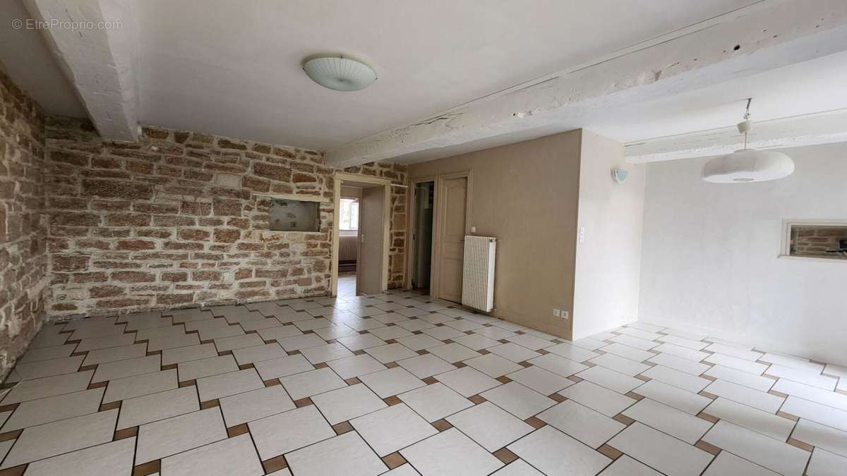 Appartement à MARSANNAY-LA-COTE