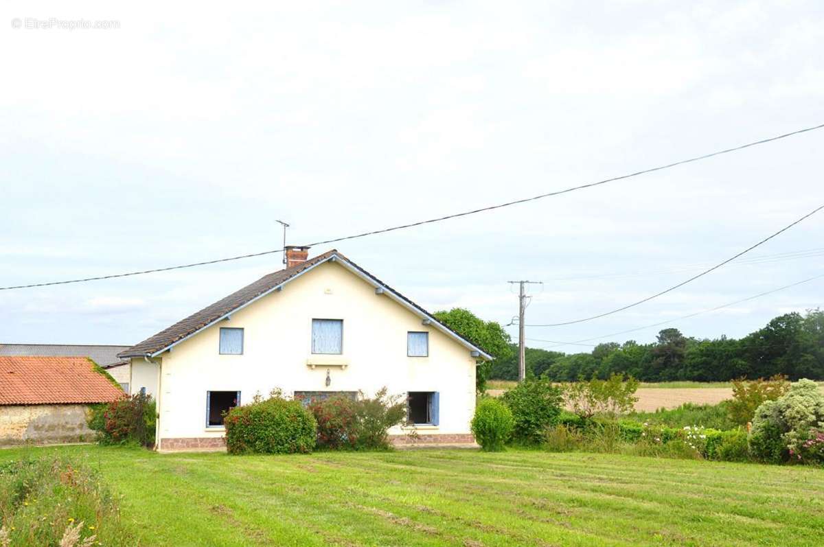 Maison à GAMARDE-LES-BAINS