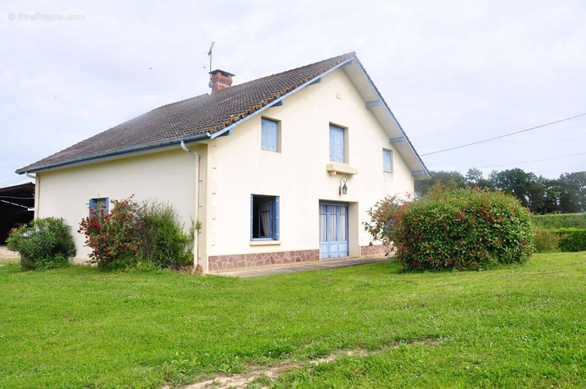 Maison à GAMARDE-LES-BAINS